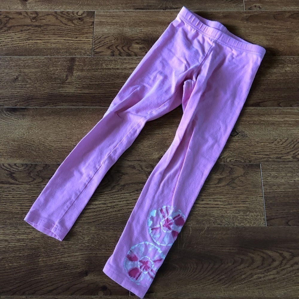 Old Navy pink stretched leggings in size S (6-7)